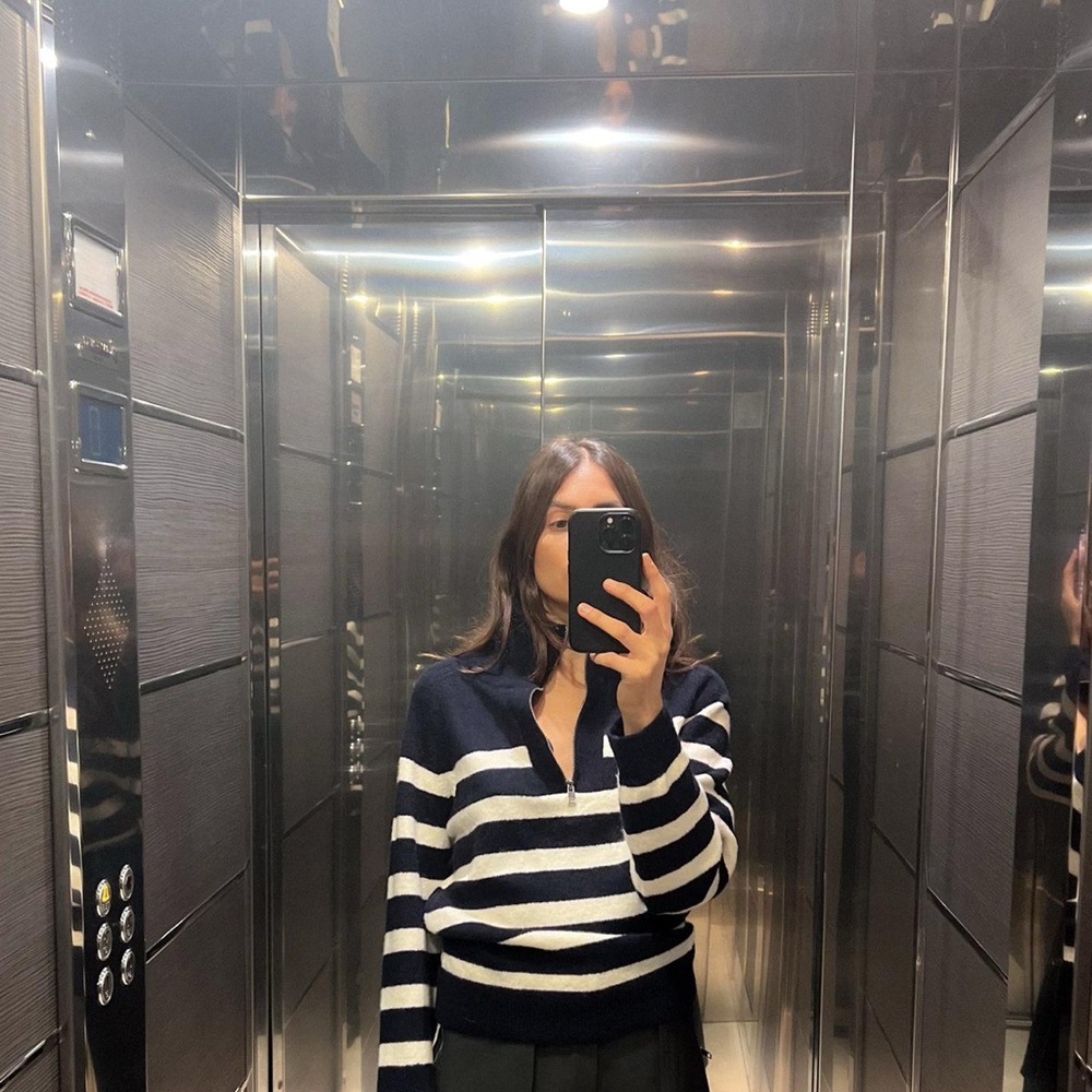 New Zara Black and Cream Striped Crop Cowl Sweater - Picture 5 of 8